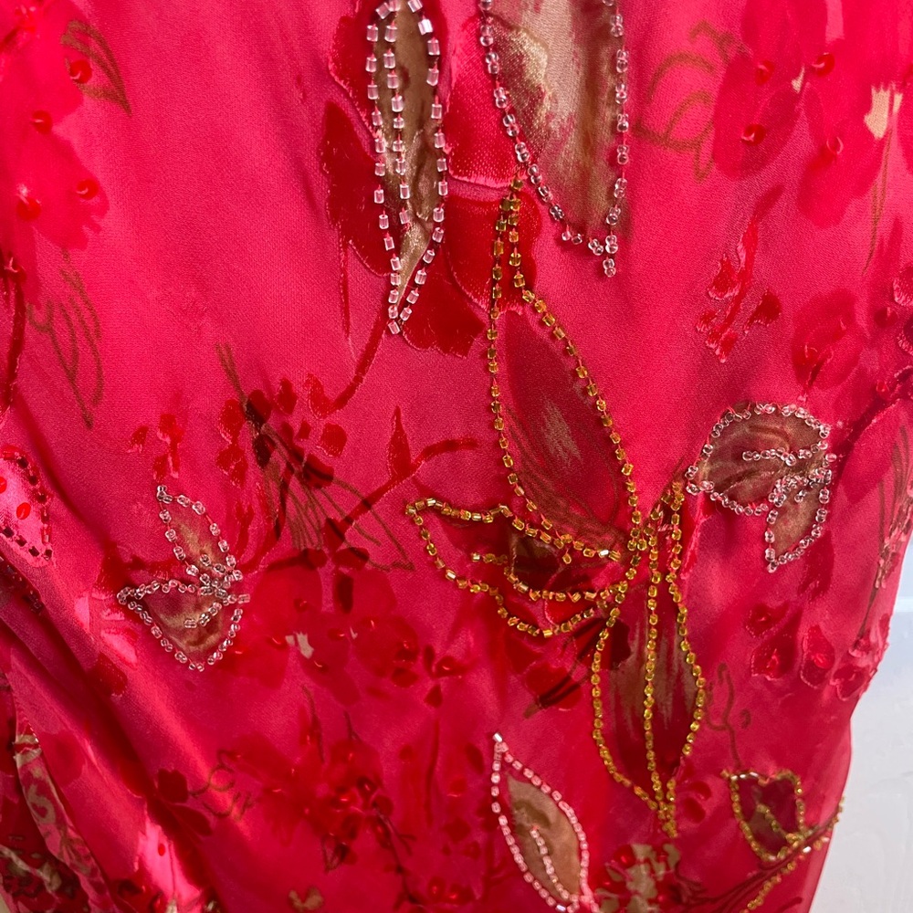 Cocktail Red Dress with beading details - Picture 3 of 3